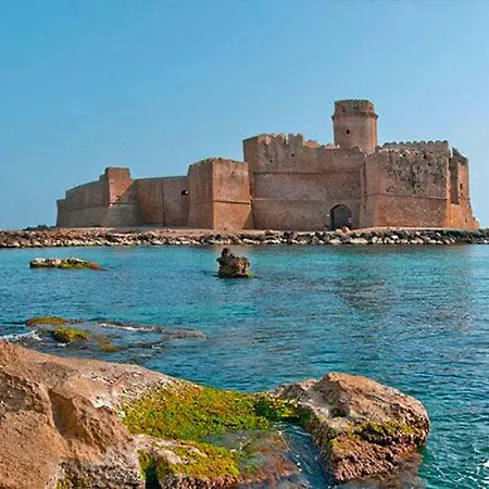 Holiday Le Castella And Beach - Ilk021001-cya Apartmán *